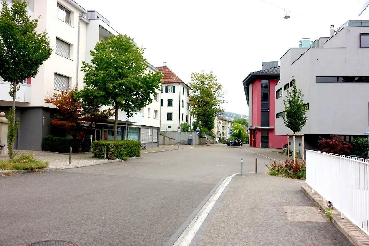 New Renovated Modern Furnished Apartment Downtown Zurich