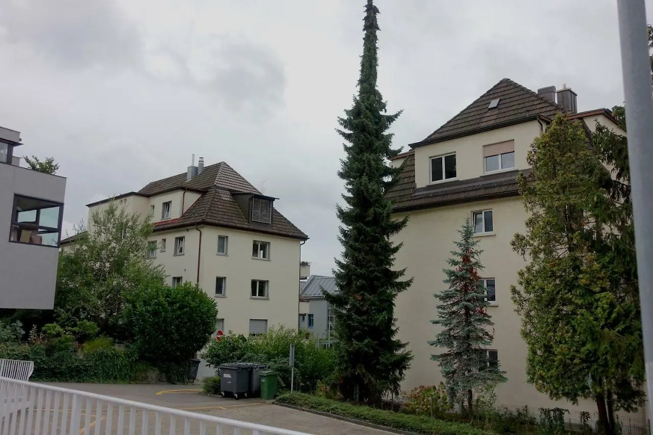 New Renovated Modern Furnished Apartment Downtown Zurich